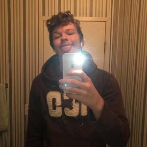 Meet your Posher, Trenton